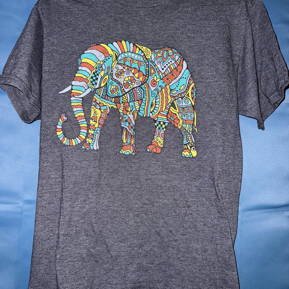 Savvy Gray Tee with Colorful Elephant Design
